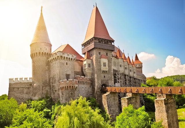 Hunyad Castle, Romania | Family Vacation Destinations