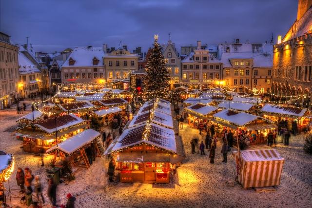 family-friendly-christmas-travel-destinations-europe-xmas-auto-europe