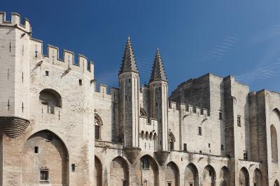 Avignon Attractions: Palais des Papes