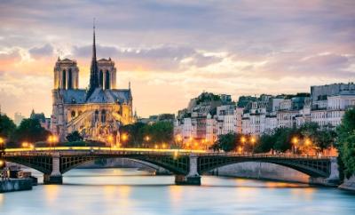 Spring Weather in Paris France