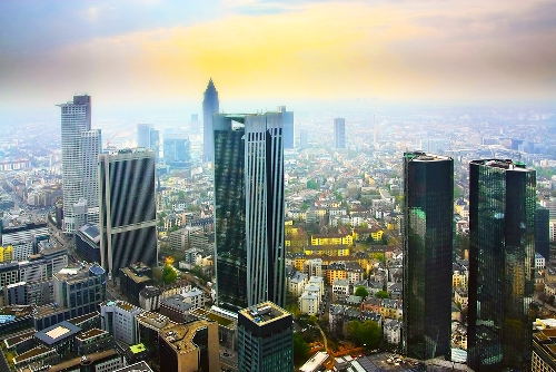 Things To Do in Frankfurt Germany Main Tower