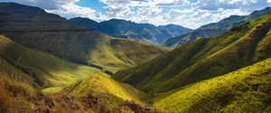 Explore South Africa and the Drakensberg Mountains