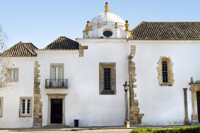 Attractions in Faro: Faro Archaeological Museum