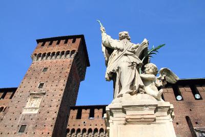 Attractions in Milan: Castello Sforzesco