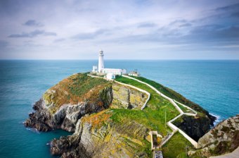Explore Wales Travel Guide