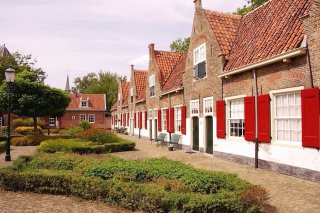 Leiden to Naaldwijk